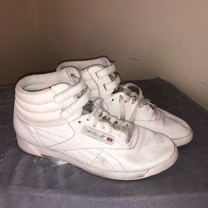 Reebok White Classica Freestyle Hi Tops sz9